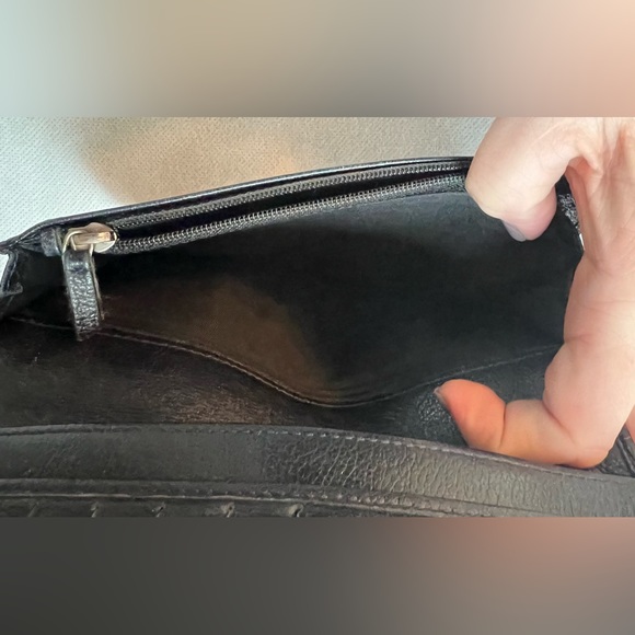 CHANEL Camellia Coco Black Leather Bifold Long Wallet - Picture 10 of 16